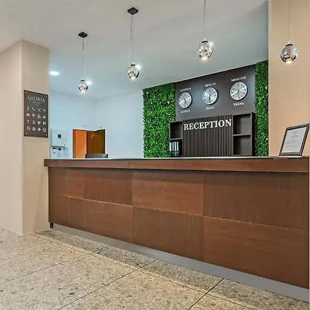 Gloria - Hotel