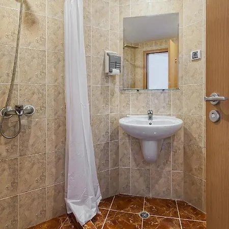 Gloria Otel Aziz Konstantin ve Elena